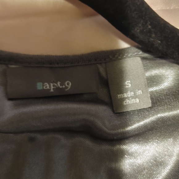 Apt 9 Silver Sequin Top Size Small - Picture 10 of 14